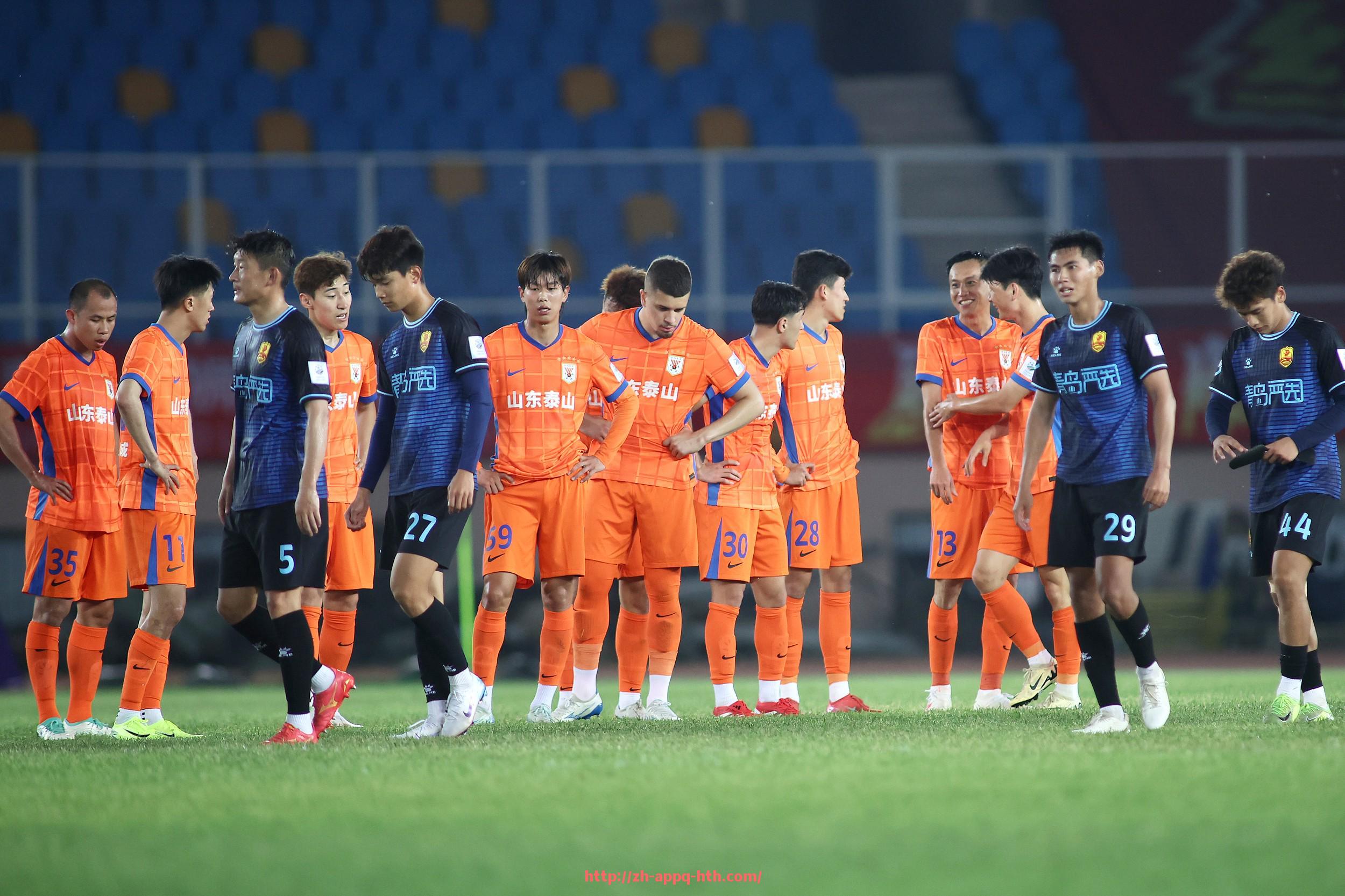 华体会hth官方网站下载-2024年全明星投票中新生代球星大显身手展现超强人气