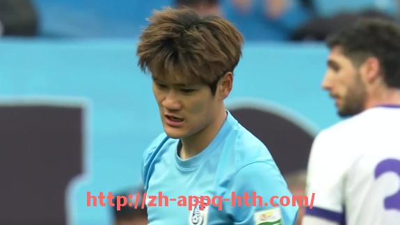 华体会hth官方网站下载-法甲联赛观赛体验提升措施及球迷服务分析