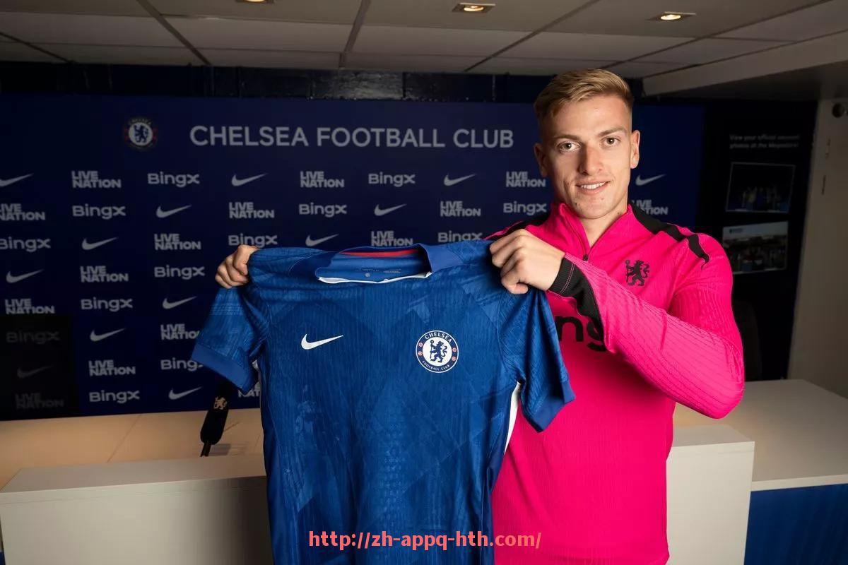 华体会hth官方网站下载-世俱杯比赛关键战术调整的历史数据及效果分析